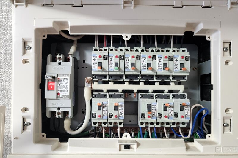 파일:distribution board01 004.jpg