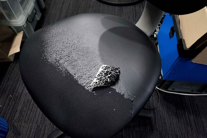 파일:chair03 001 003.jpg