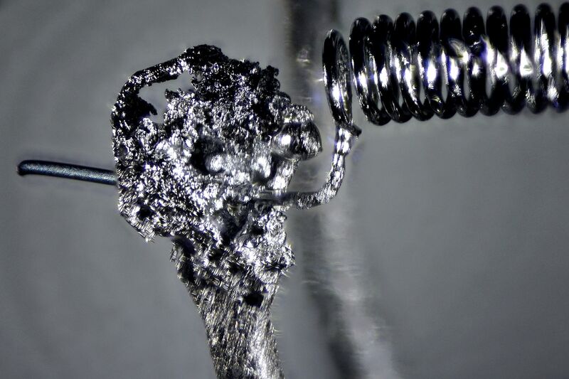 파일:incandescent05 002 000 002.jpg