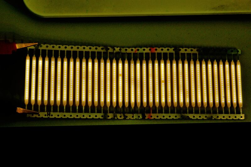 파일:led filament02 003.jpg